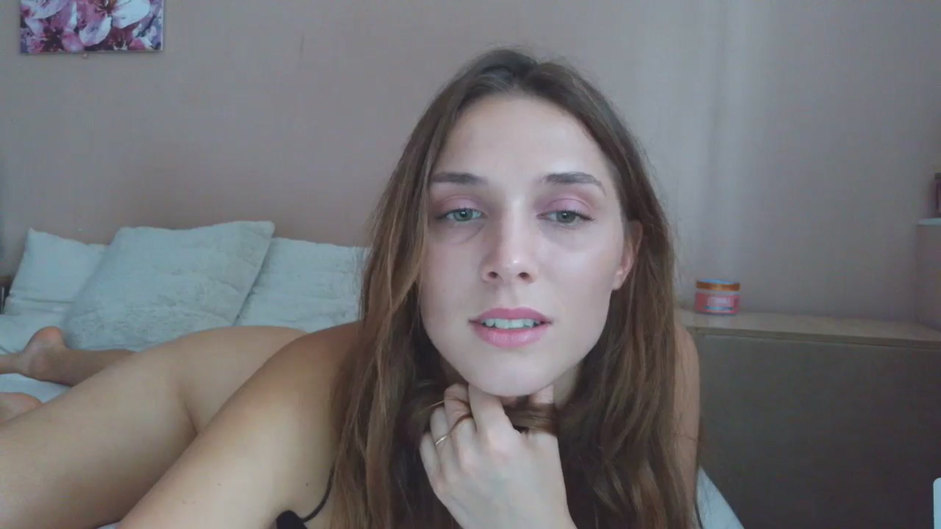 Gallery image thumbnail from HaleyReed's myfreecams stream on, 07/27/2025, 11:57 image 6 of 20