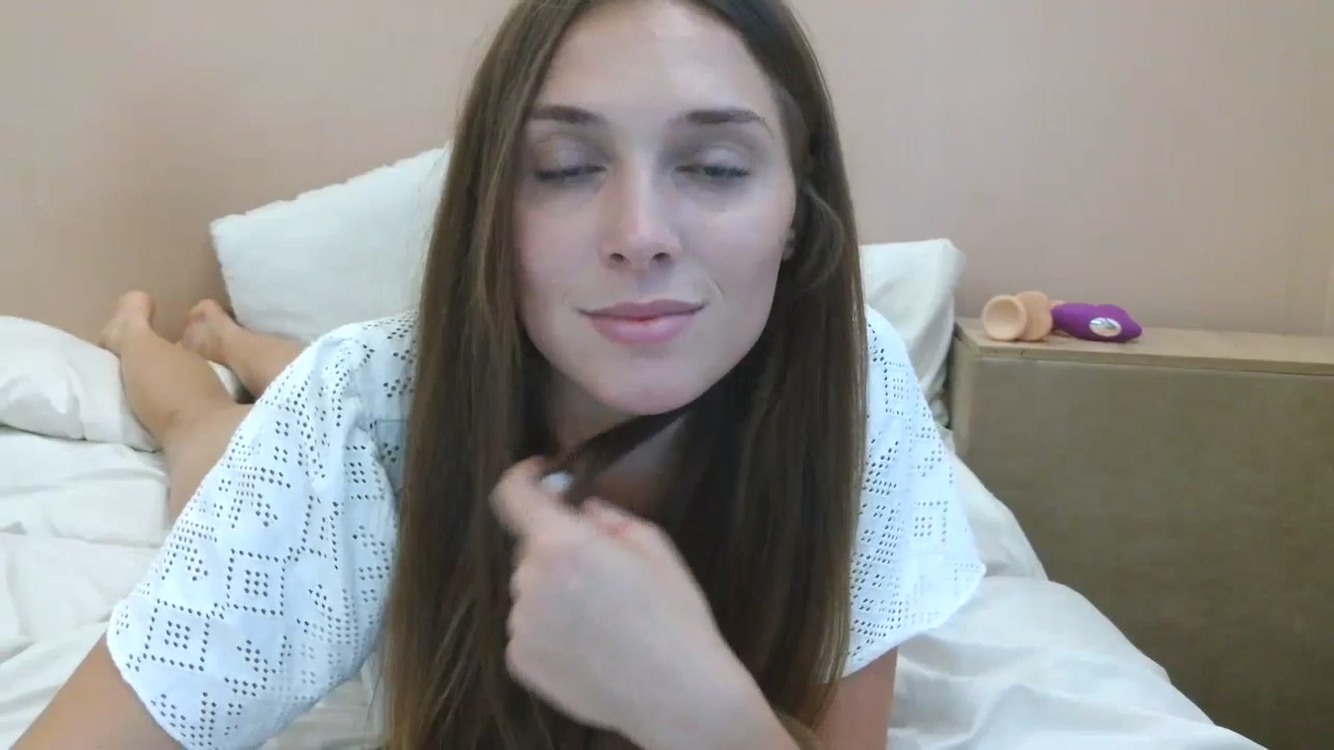 Gallery image thumbnail from HaleyReed's myfreecams stream on, 07/28/2025, 16:52 image 3 of 20