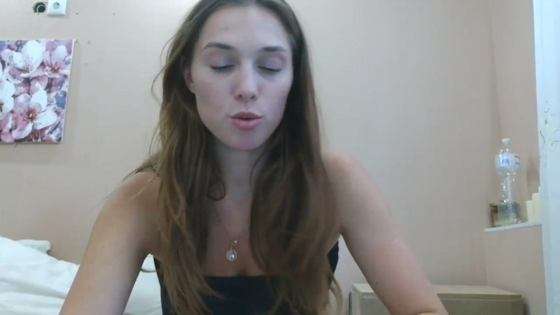 Gallery image thumbnail from HaleyReed's myfreecams stream on, 07/30/2025, 13:55 image 8 of 20