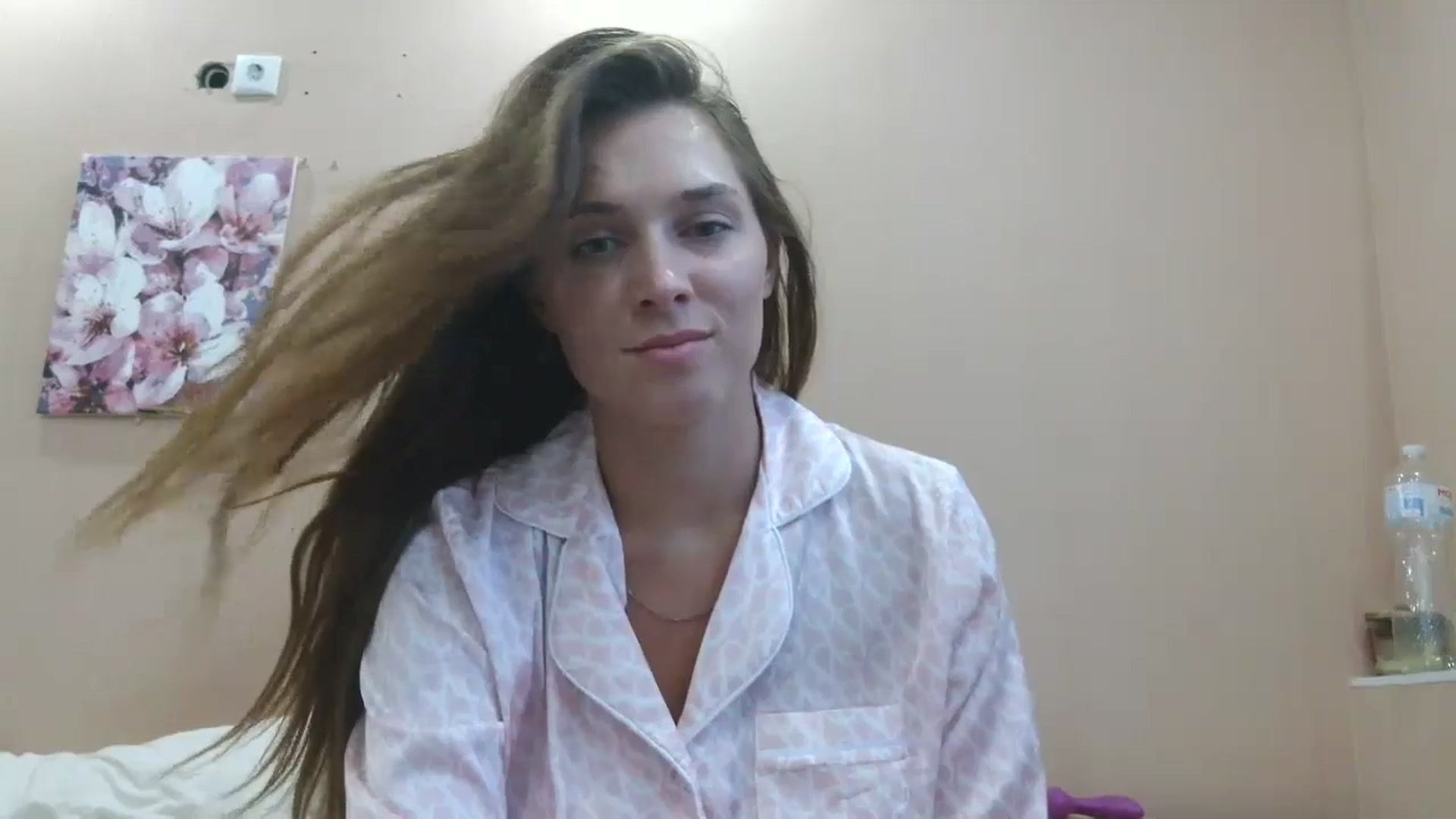 Gallery image thumbnail from HaleyReed's myfreecams stream on, 07/31/2025, 16:04 image 9 of 20