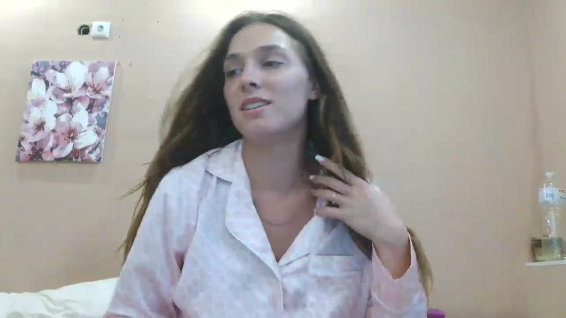 Gallery image thumbnail from HaleyReed's myfreecams stream on, 07/31/2025, 16:04 image 8 of 20