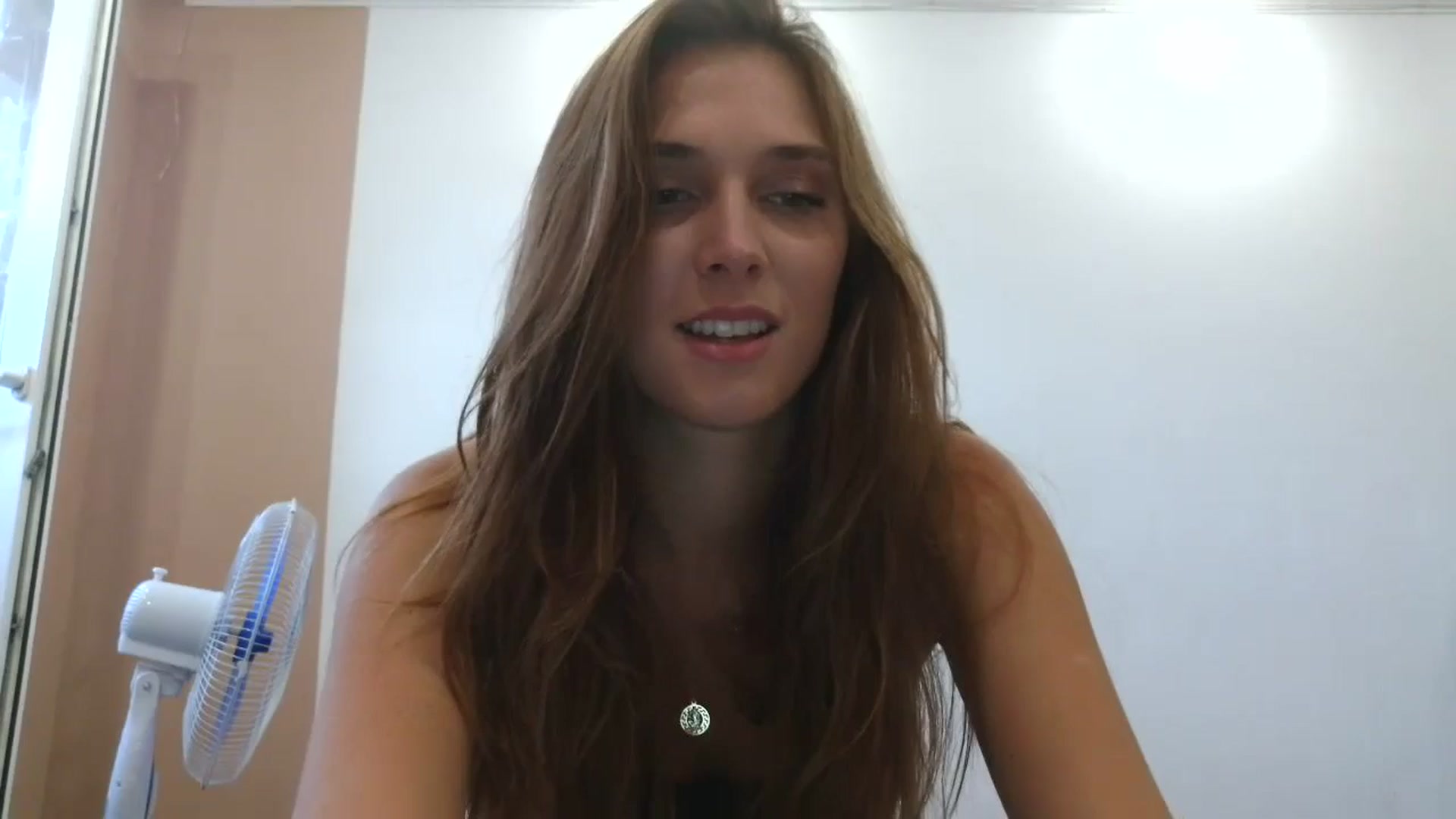 Gallery image thumbnail from HaleyReed's myfreecams stream on, 08/03/2025, 11:04 image 19 of 20