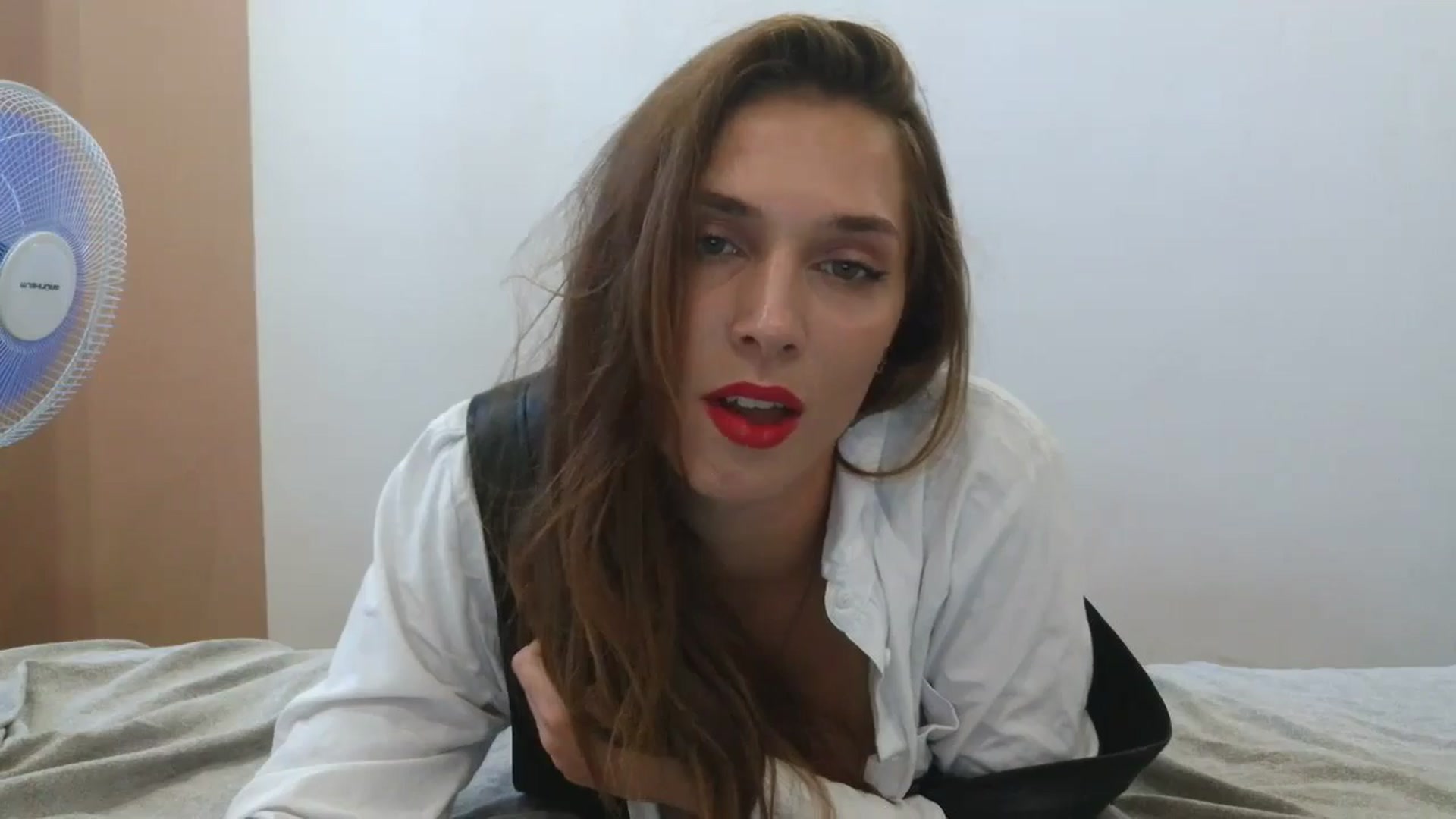 Gallery image thumbnail from HaleyReed's myfreecams stream on, 08/04/2025, 13:03 image 6 of 20