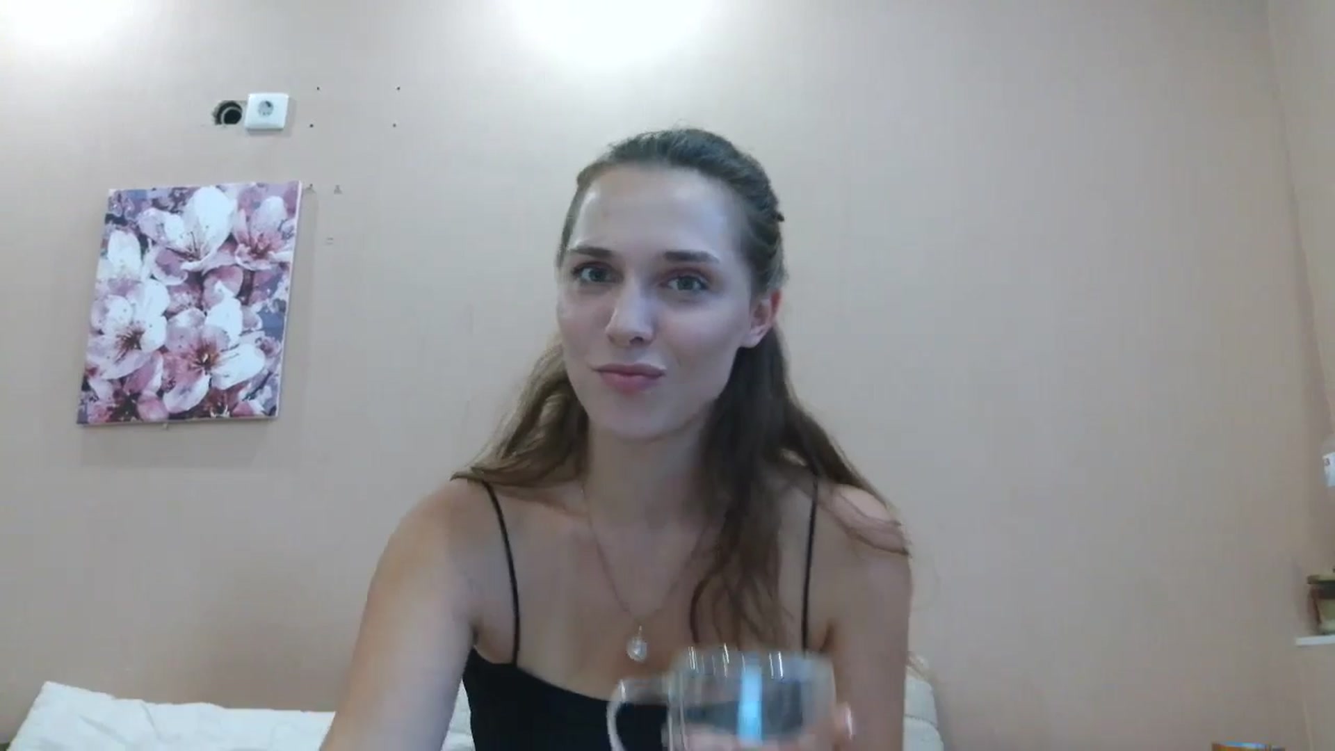 Gallery image thumbnail from HaleyReed's myfreecams stream on, 08/06/2025, 12:41 image 13 of 20