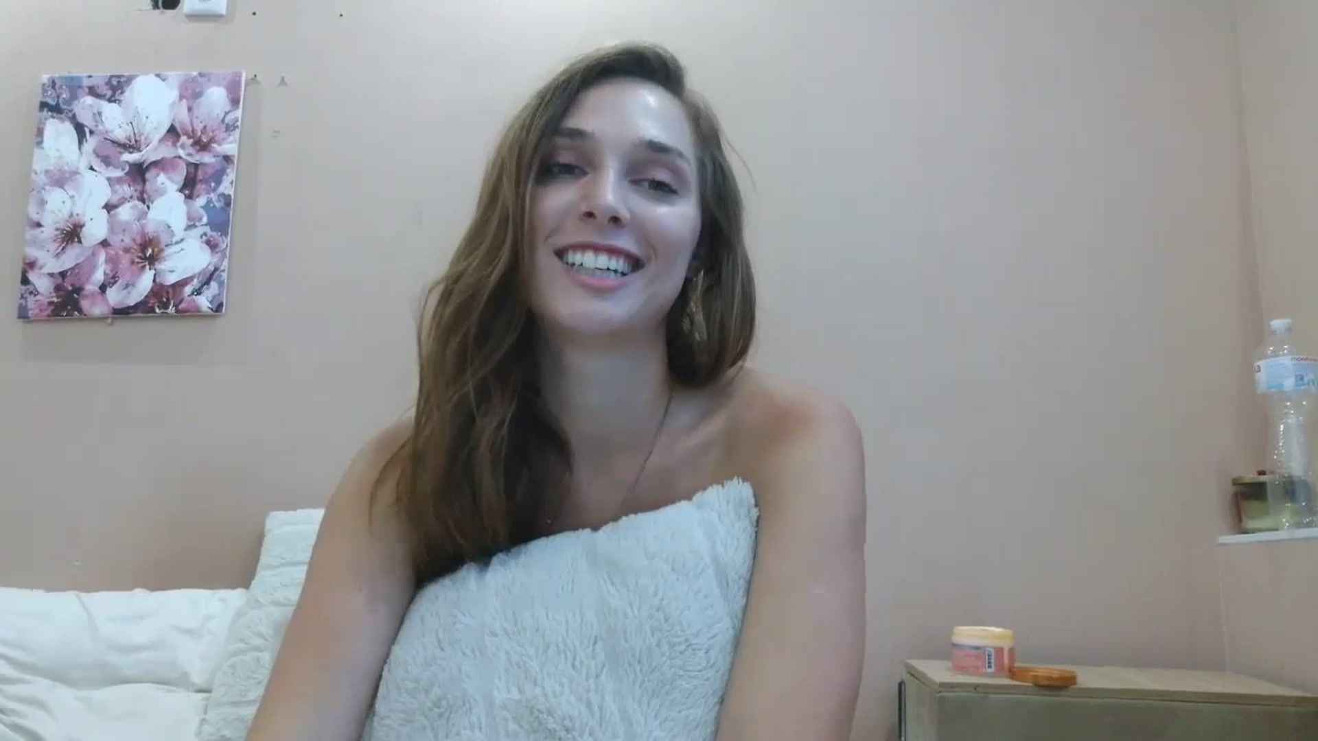 Gallery image thumbnail from HaleyReed's myfreecams stream on, 08/06/2025, 13:23 image 11 of 20