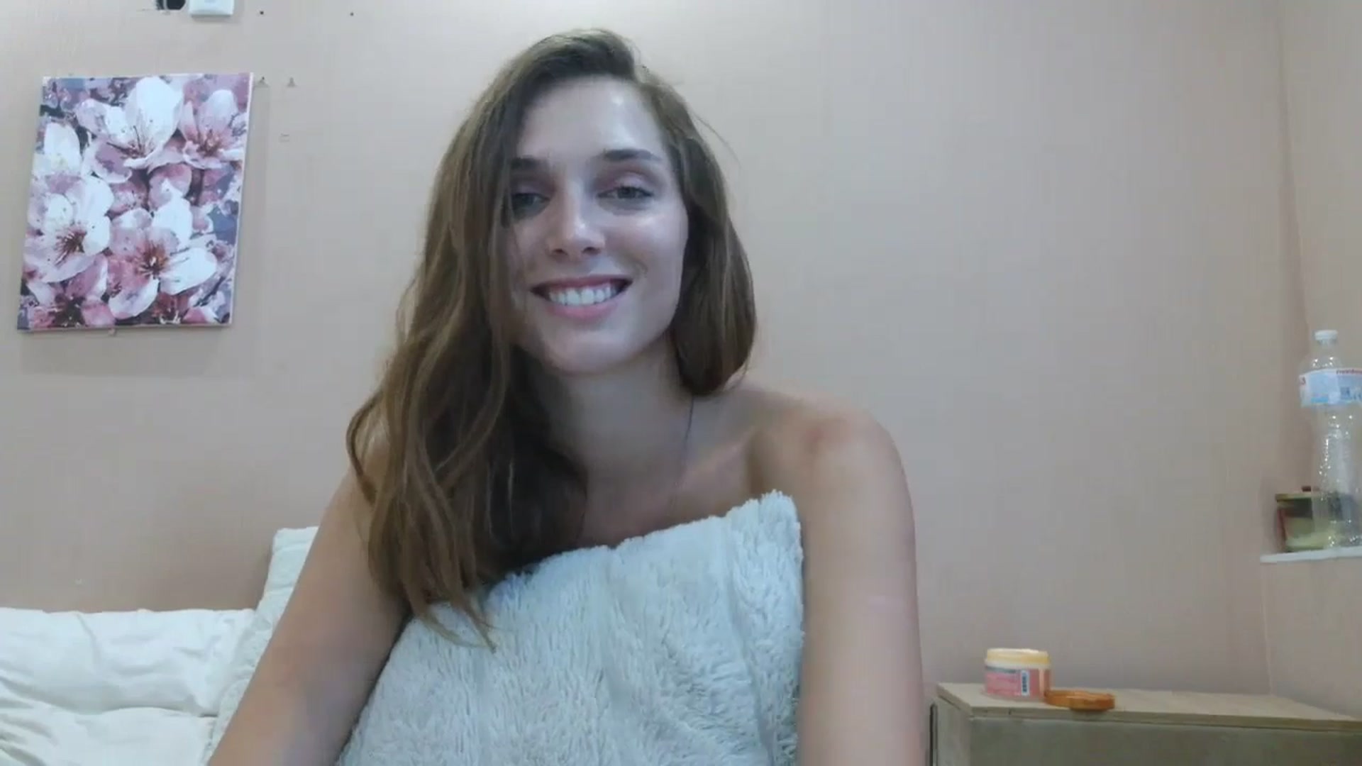 Gallery image thumbnail from HaleyReed's myfreecams stream on, 08/06/2025, 13:23 image 10 of 20