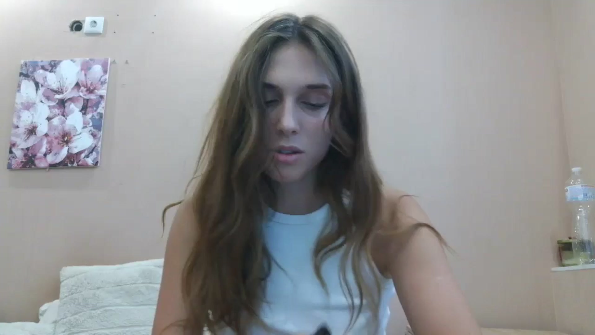 Gallery image thumbnail from HaleyReed's myfreecams stream on, 08/08/2025, 11:58 image 12 of 20