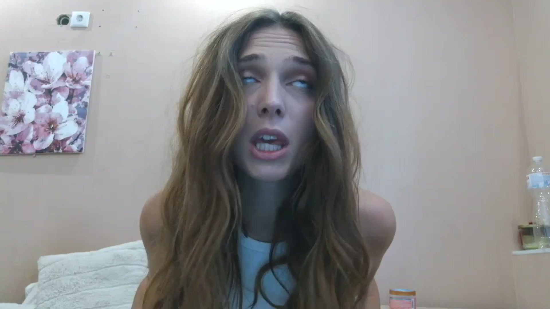 Gallery image thumbnail from HaleyReed's myfreecams stream on, 08/08/2025, 12:22 image 1 of 20