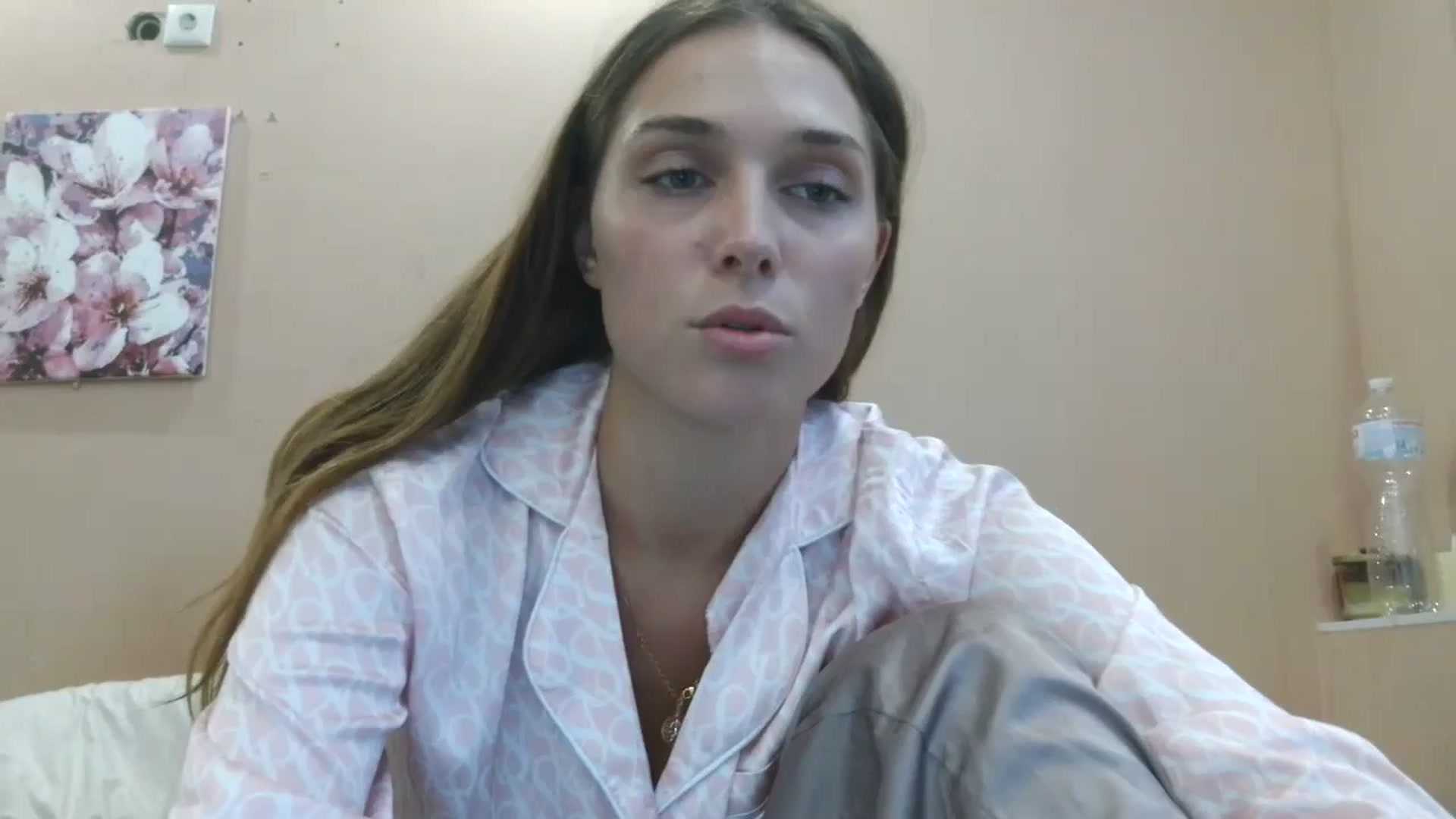 Gallery image thumbnail from HaleyReed's myfreecams stream on, 08/08/2025, 15:32 image 7 of 20