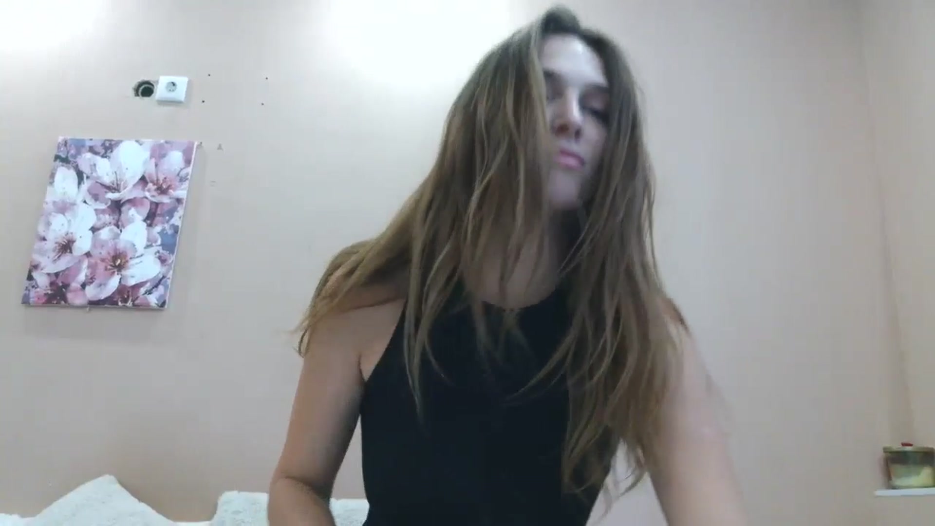 Gallery image thumbnail from HaleyReed's myfreecams stream on, 08/11/2025, 12:38 image 7 of 20