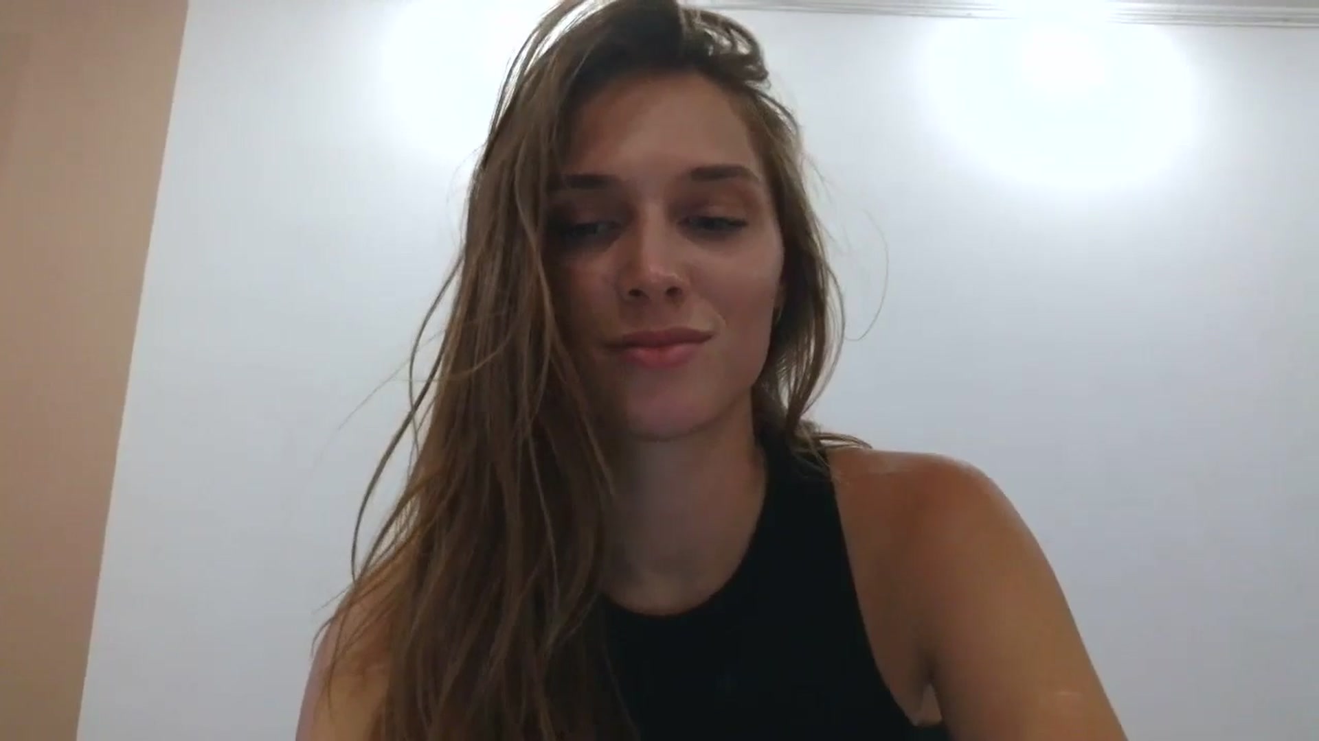 Gallery image thumbnail from HaleyReed's myfreecams stream on, 08/11/2025, 16:15 image 16 of 20