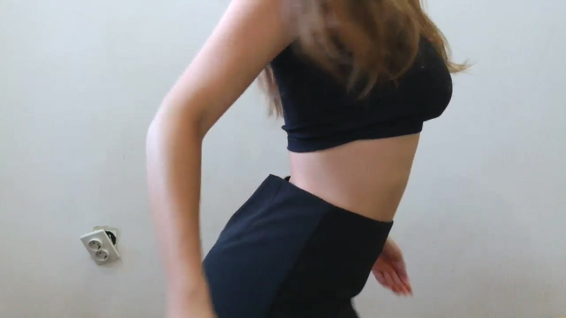 Gallery image thumbnail from HaleyReed's myfreecams stream on, 08/12/2025, 10:19 image 10 of 20