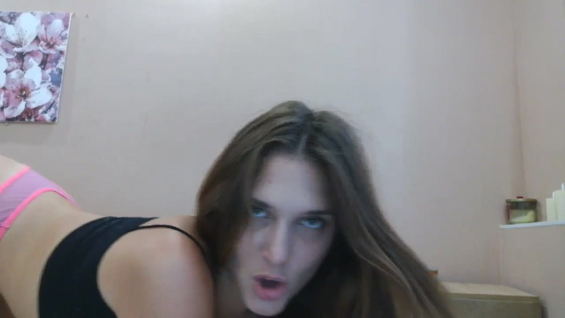 Gallery image thumbnail from HaleyReed's myfreecams stream on, 08/12/2025, 11:31 image 10 of 20
