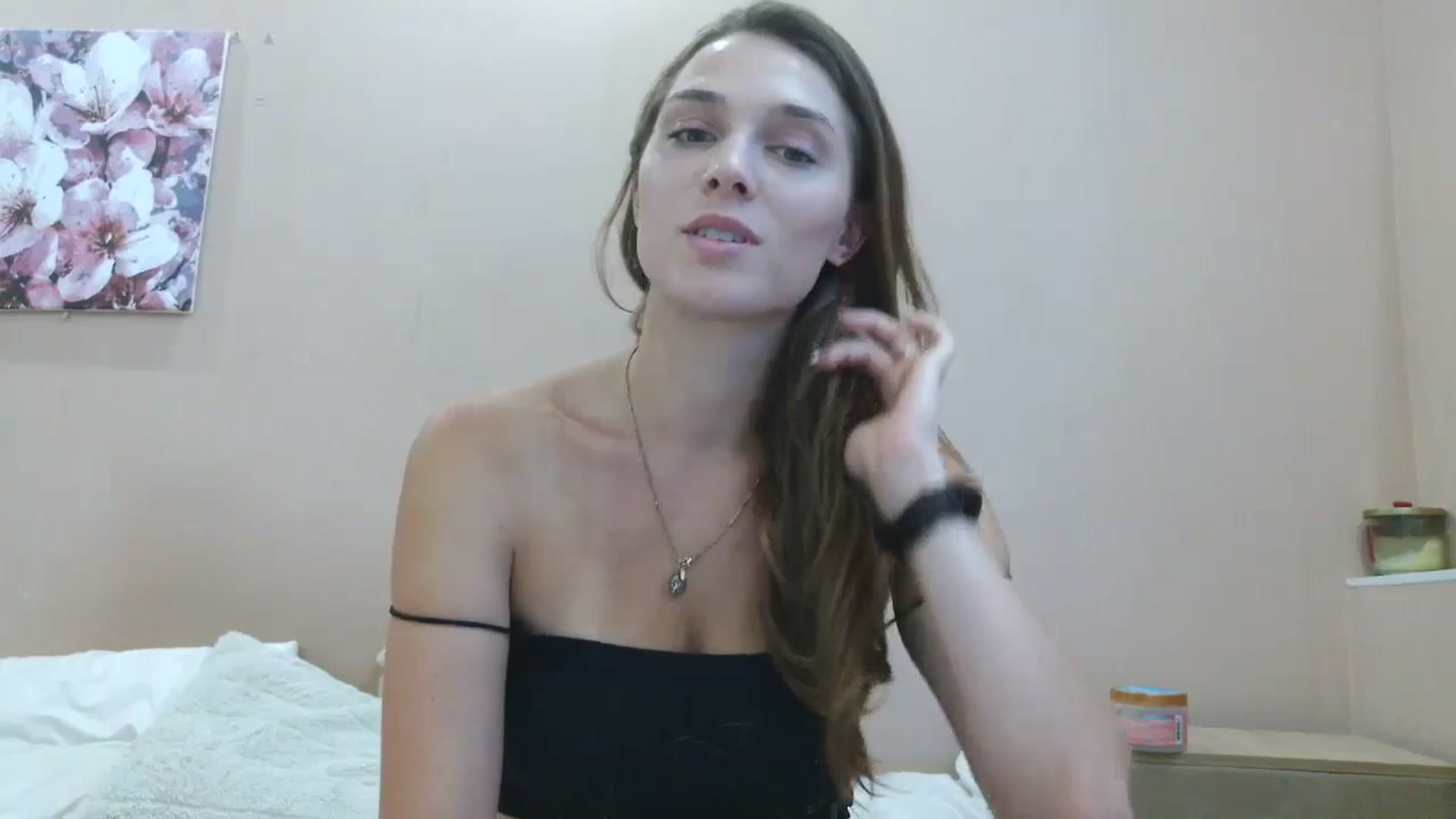 Gallery image thumbnail from HaleyReed's myfreecams stream on, 08/12/2025, 13:04 image 16 of 20