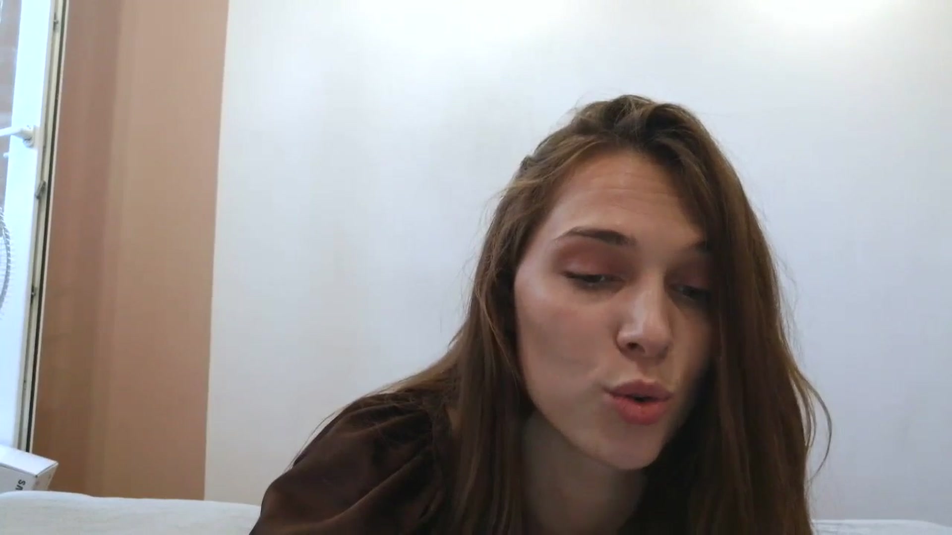 Gallery image thumbnail from HaleyReed's myfreecams stream on, 08/13/2025, 14:05 image 10 of 20