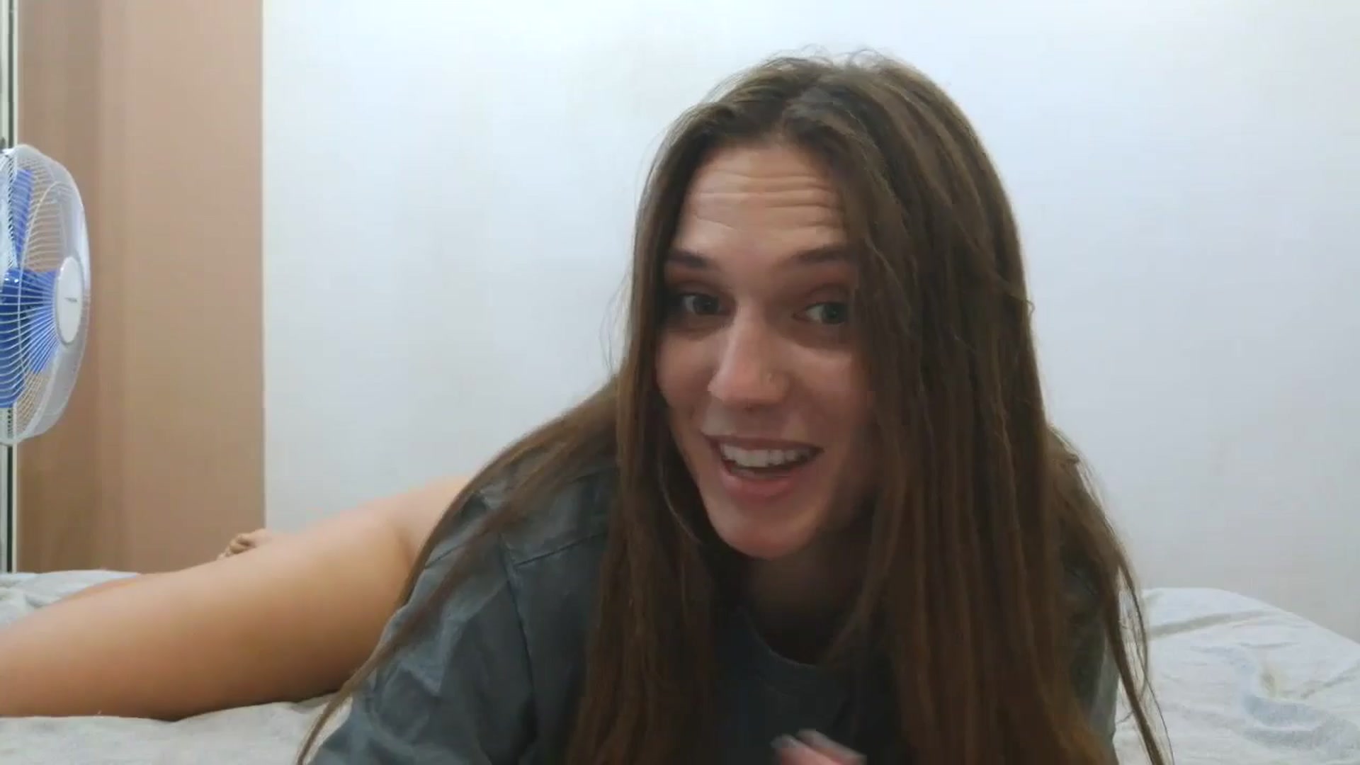 Gallery image thumbnail from HaleyReed's myfreecams stream on, 08/15/2025, 14:55 image 19 of 20