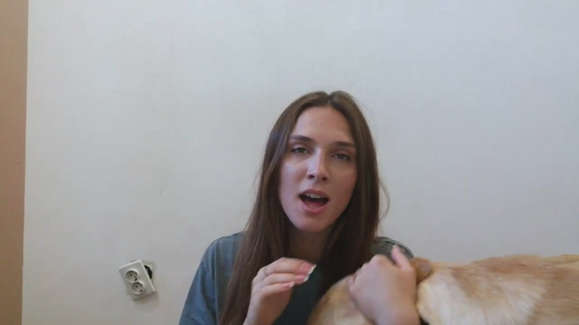 Gallery image thumbnail from HaleyReed's myfreecams stream on, 08/15/2025, 14:55 image 4 of 20