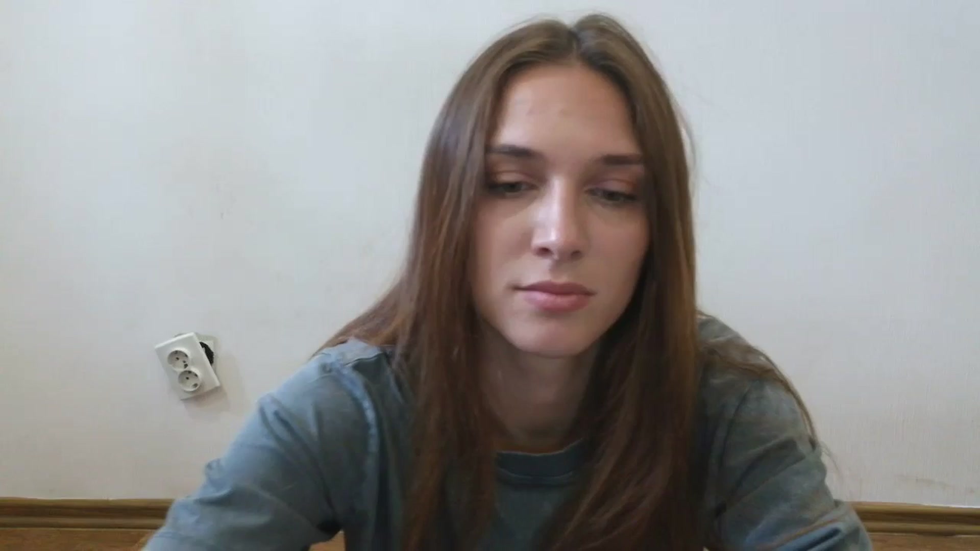 Gallery image thumbnail from HaleyReed's myfreecams stream on, 08/15/2025, 14:55 image 1 of 20