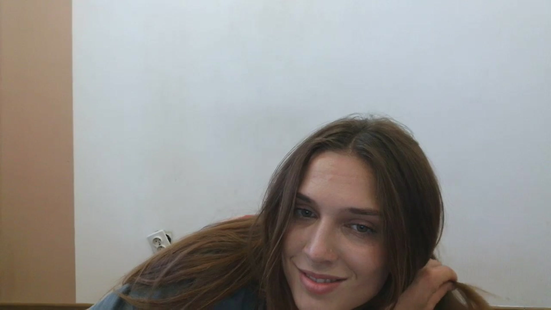 Gallery image thumbnail from HaleyReed's myfreecams stream on, 08/15/2025, 14:55 image 15 of 20
