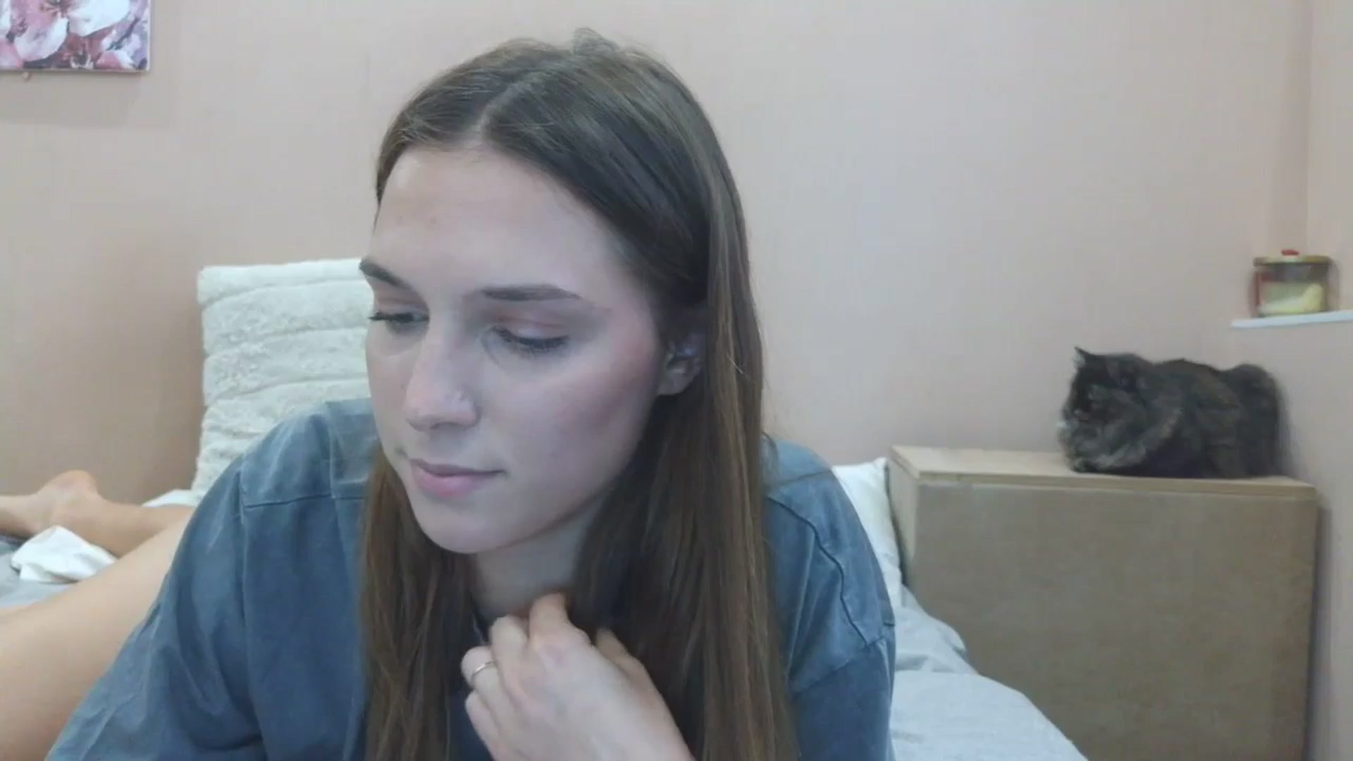 Gallery image thumbnail from HaleyReed's myfreecams stream on, 08/15/2025, 15:55 image 9 of 20