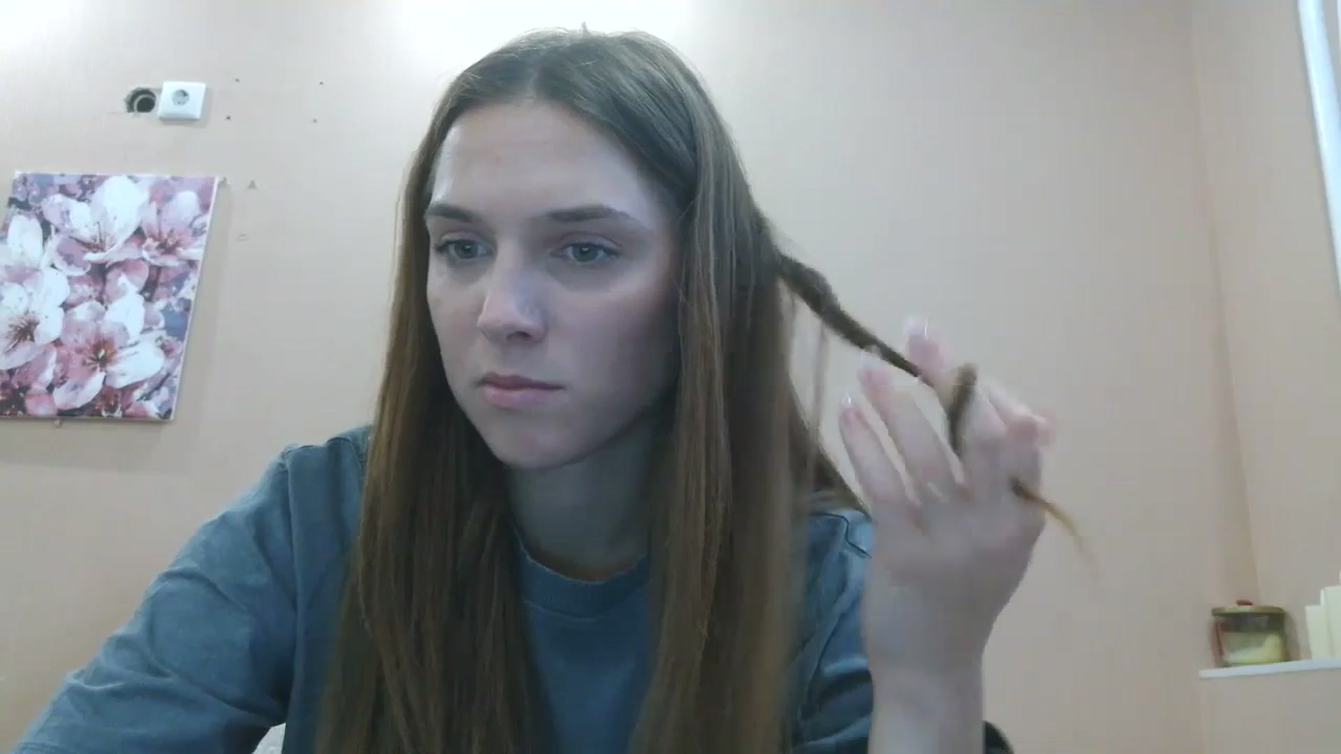 Gallery image thumbnail from HaleyReed's myfreecams stream on, 08/15/2025, 15:55 image 17 of 20