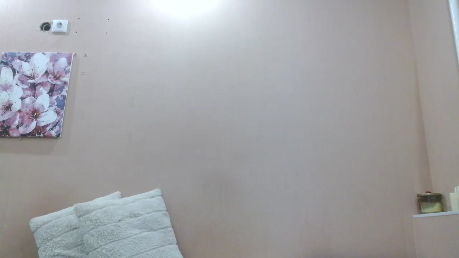 Gallery image thumbnail from HaleyReed's myfreecams stream on, 08/15/2025, 17:03 image 19 of 20