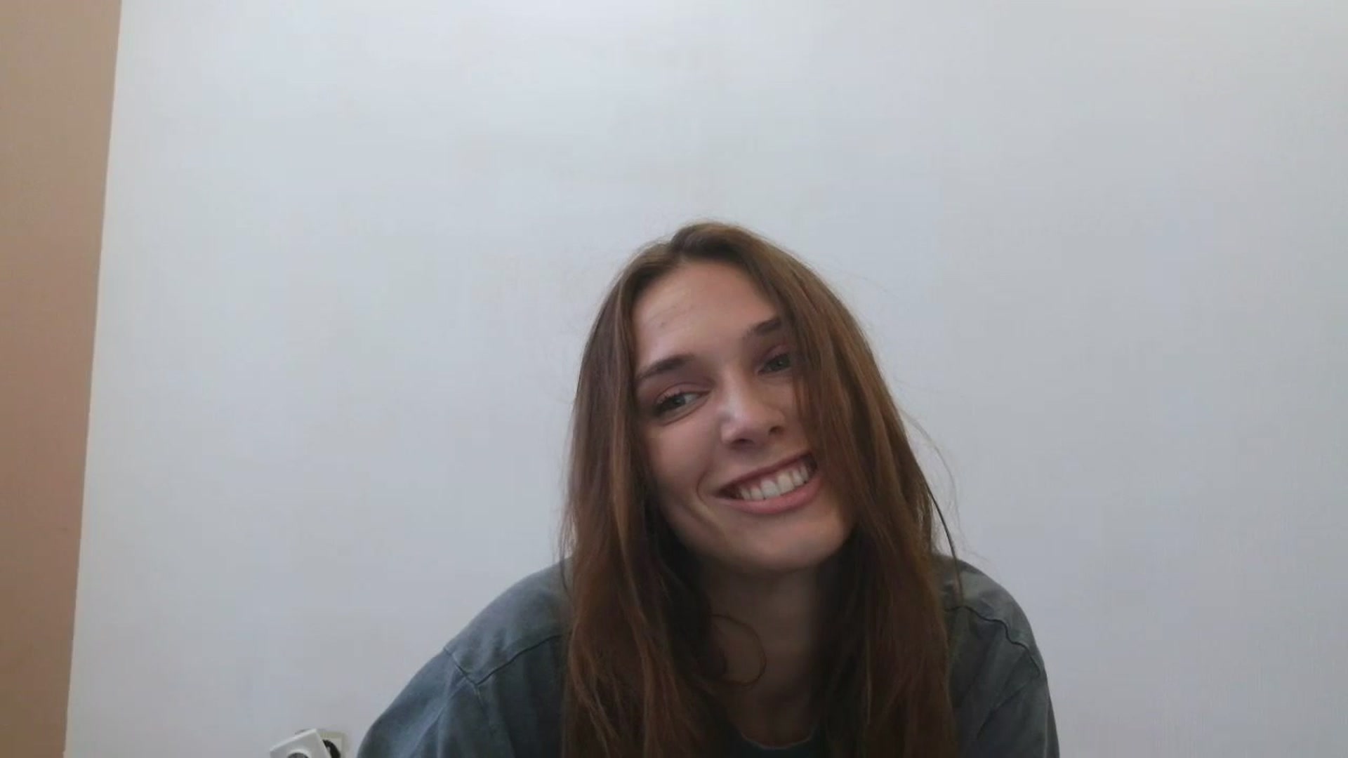 Gallery image thumbnail from HaleyReed's myfreecams stream on, 08/17/2025, 11:42 image 10 of 20