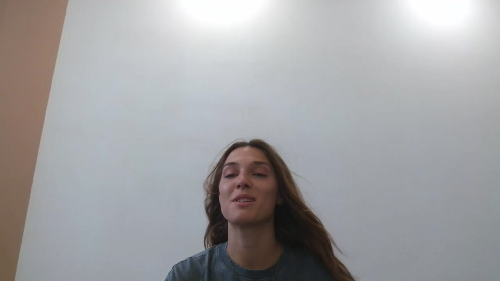 Gallery image thumbnail from HaleyReed's myfreecams stream on, 08/17/2025, 11:42 image 12 of 20