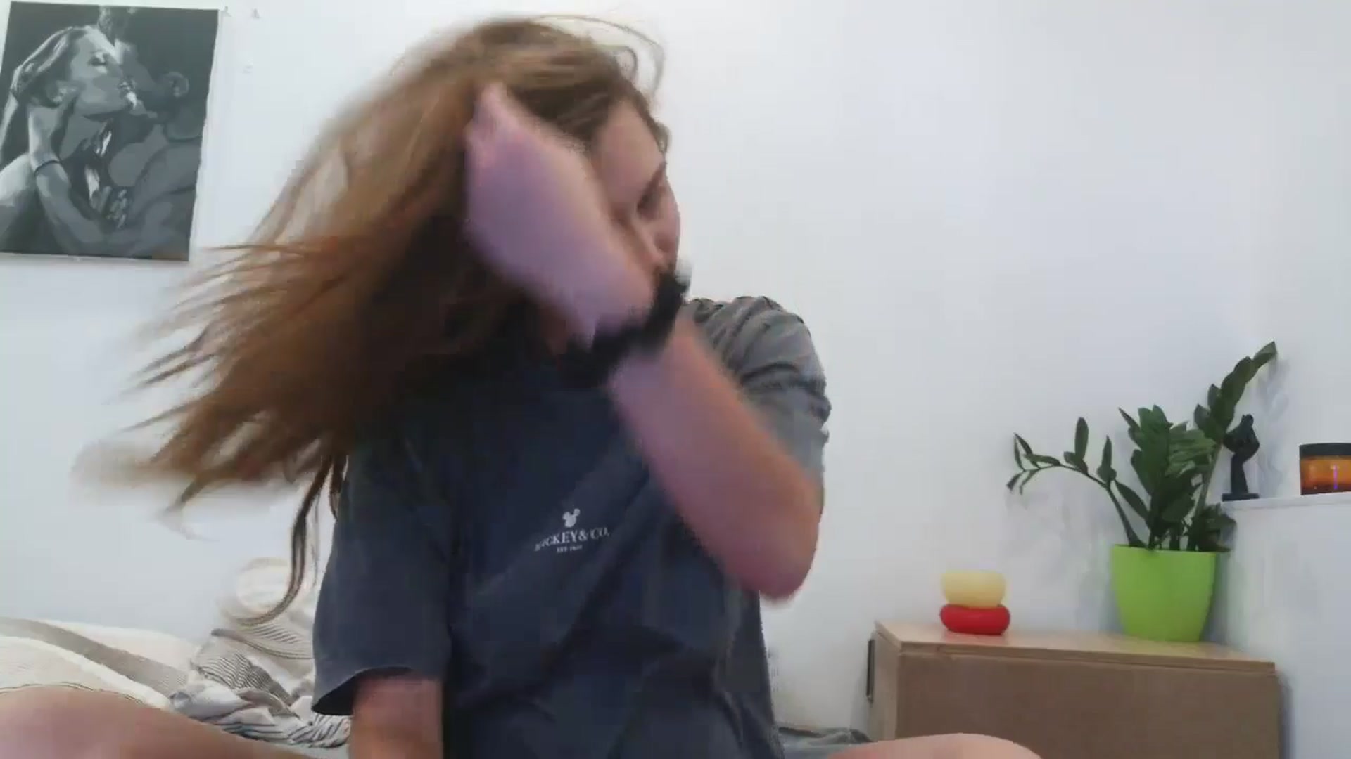 Gallery image thumbnail from HaleyReed's myfreecams stream on, 08/17/2025, 12:39 image 5 of 20