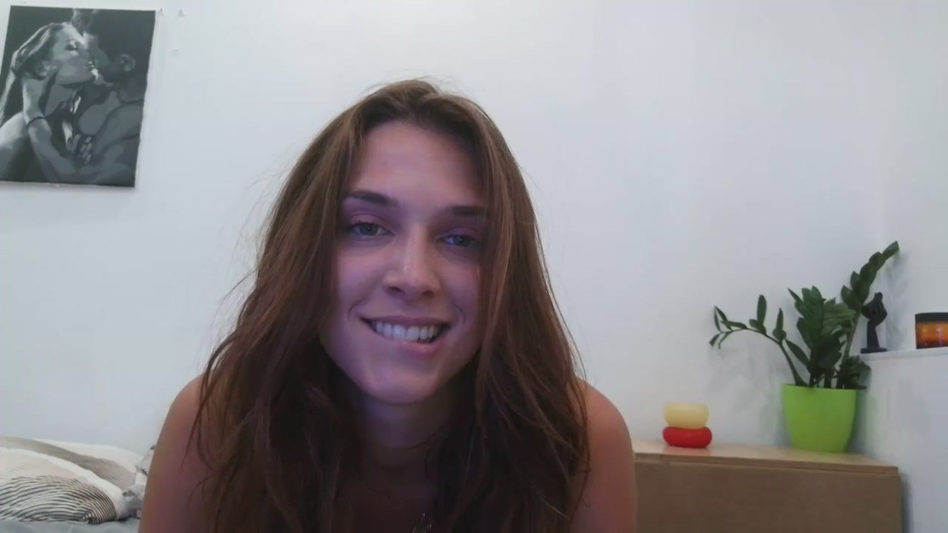 Gallery image thumbnail from HaleyReed's myfreecams stream on, 08/17/2025, 12:39 image 10 of 20