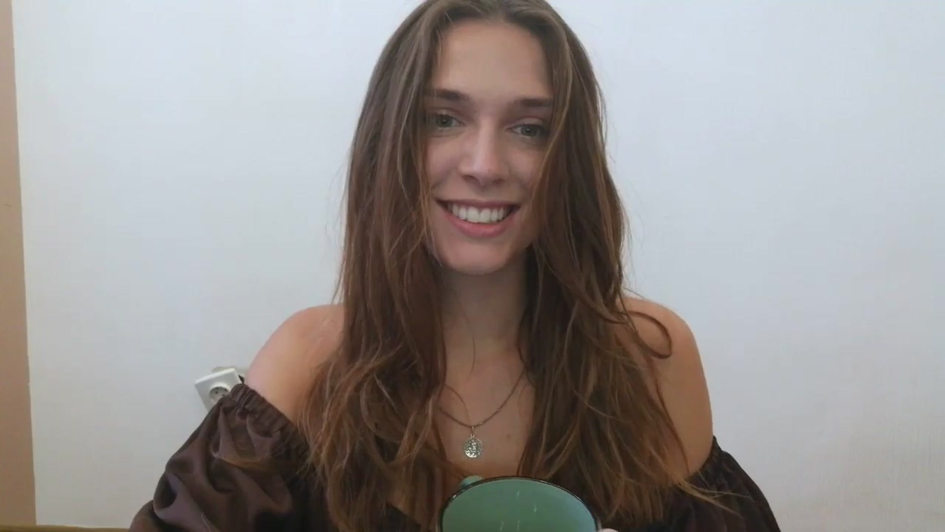 Gallery image thumbnail from HaleyReed's myfreecams stream on, 08/18/2025, 13:51 image 7 of 20