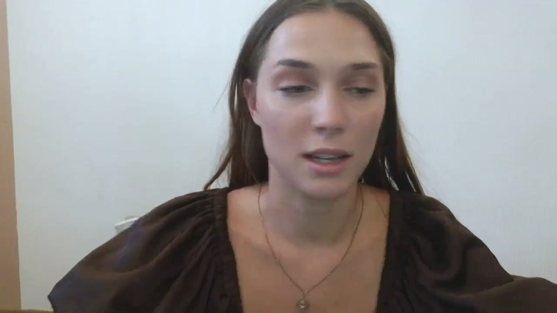 Gallery image thumbnail from HaleyReed's myfreecams stream on, 08/18/2025, 13:51 image 3 of 20