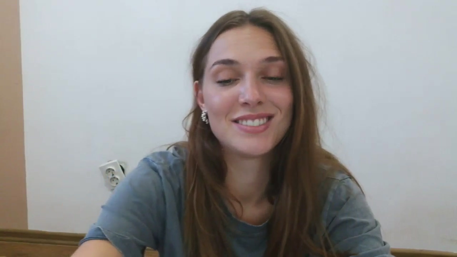 Gallery image thumbnail from HaleyReed's myfreecams stream on, 08/22/2025, 14:47 image 19 of 20