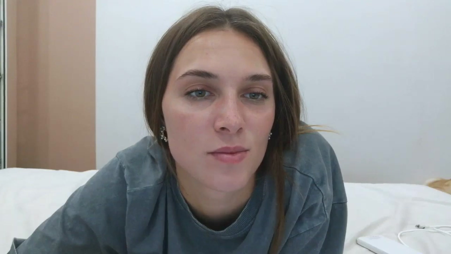 Gallery image thumbnail from HaleyReed's myfreecams stream on, 08/22/2025, 15:50 image 12 of 20