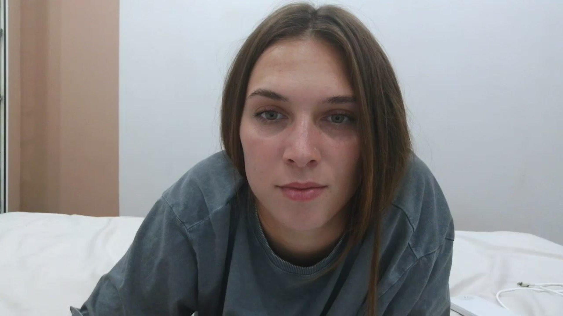 Gallery image thumbnail from HaleyReed's myfreecams stream on, 08/22/2025, 15:50 image 19 of 20