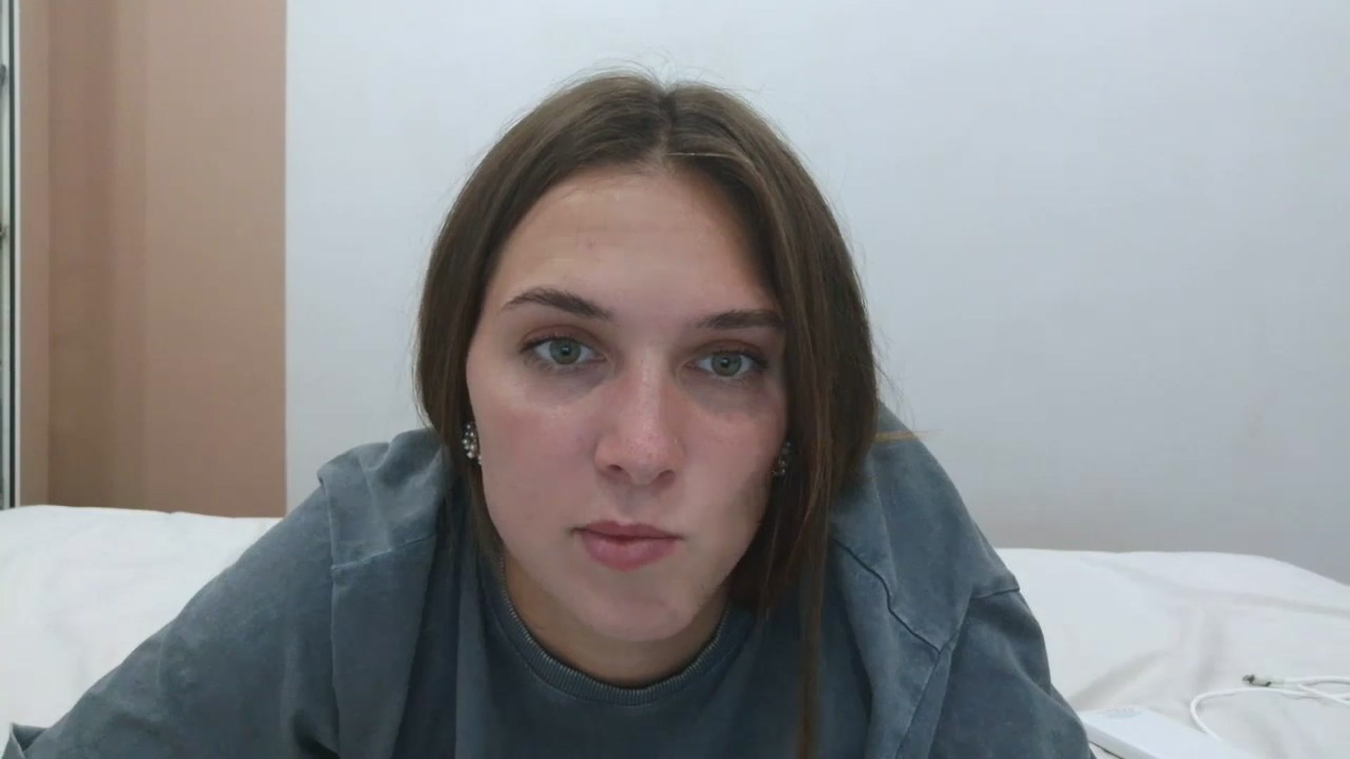 Gallery image thumbnail from HaleyReed's myfreecams stream on, 08/22/2025, 15:50 image 14 of 20