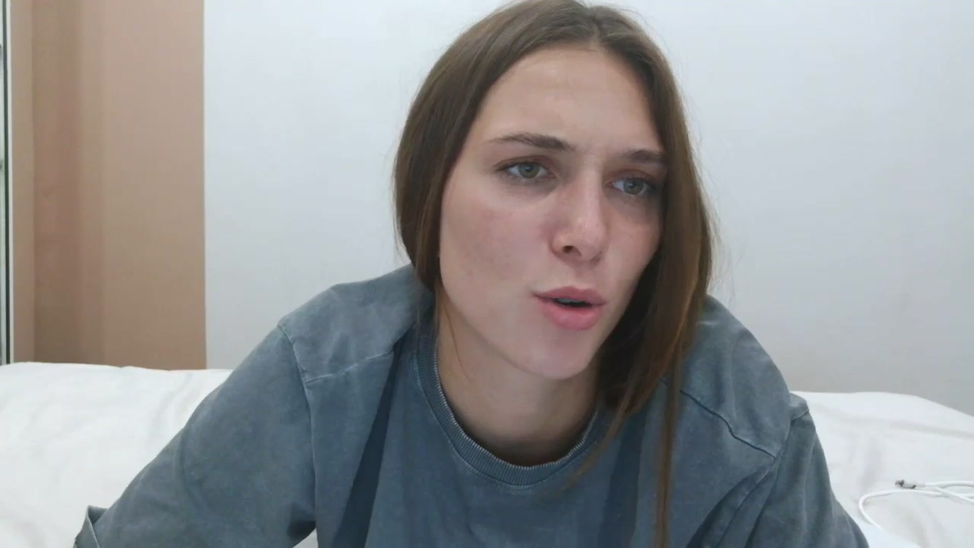 Gallery image thumbnail from HaleyReed's myfreecams stream on, 08/22/2025, 15:50 image 17 of 20