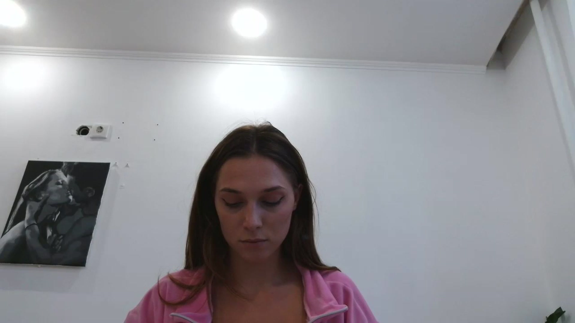 Gallery image thumbnail from HaleyReed's myfreecams stream on, 08/24/2025, 14:28 image 15 of 20