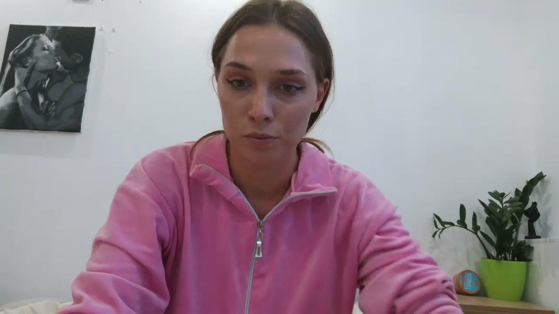 Gallery image thumbnail from HaleyReed's myfreecams stream on, 08/24/2025, 14:28 image 18 of 20