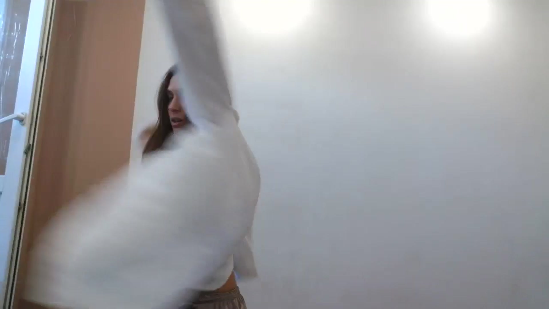Gallery image thumbnail from HaleyReed's myfreecams stream on, 08/25/2025, 13:06 image 7 of 20