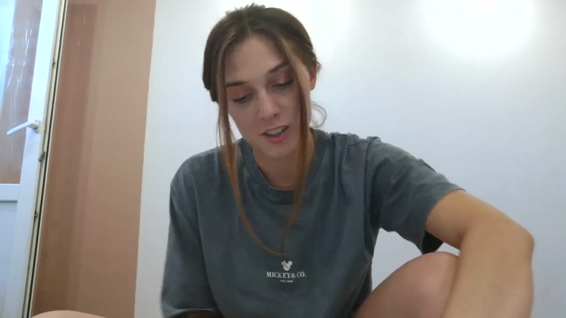 Gallery image thumbnail from HaleyReed's myfreecams stream on, 08/29/2025, 12:59 image 3 of 20