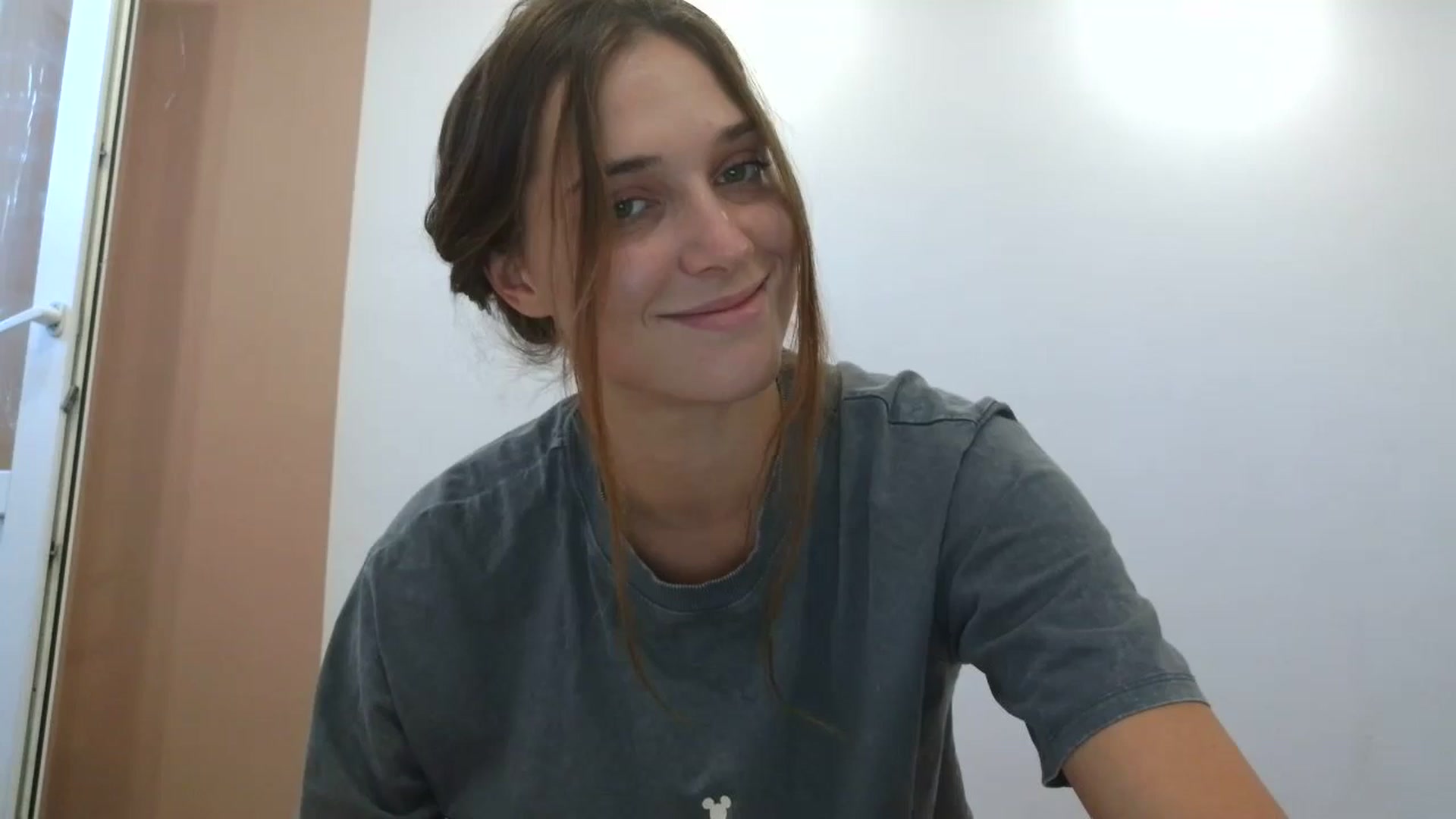 Gallery image thumbnail from HaleyReed's myfreecams stream on, 08/29/2025, 12:59 image 14 of 20