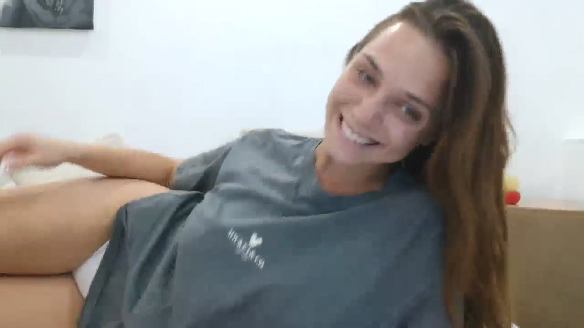 Gallery image thumbnail from HaleyReed's myfreecams stream on, 08/29/2025, 13:52 image 7 of 20
