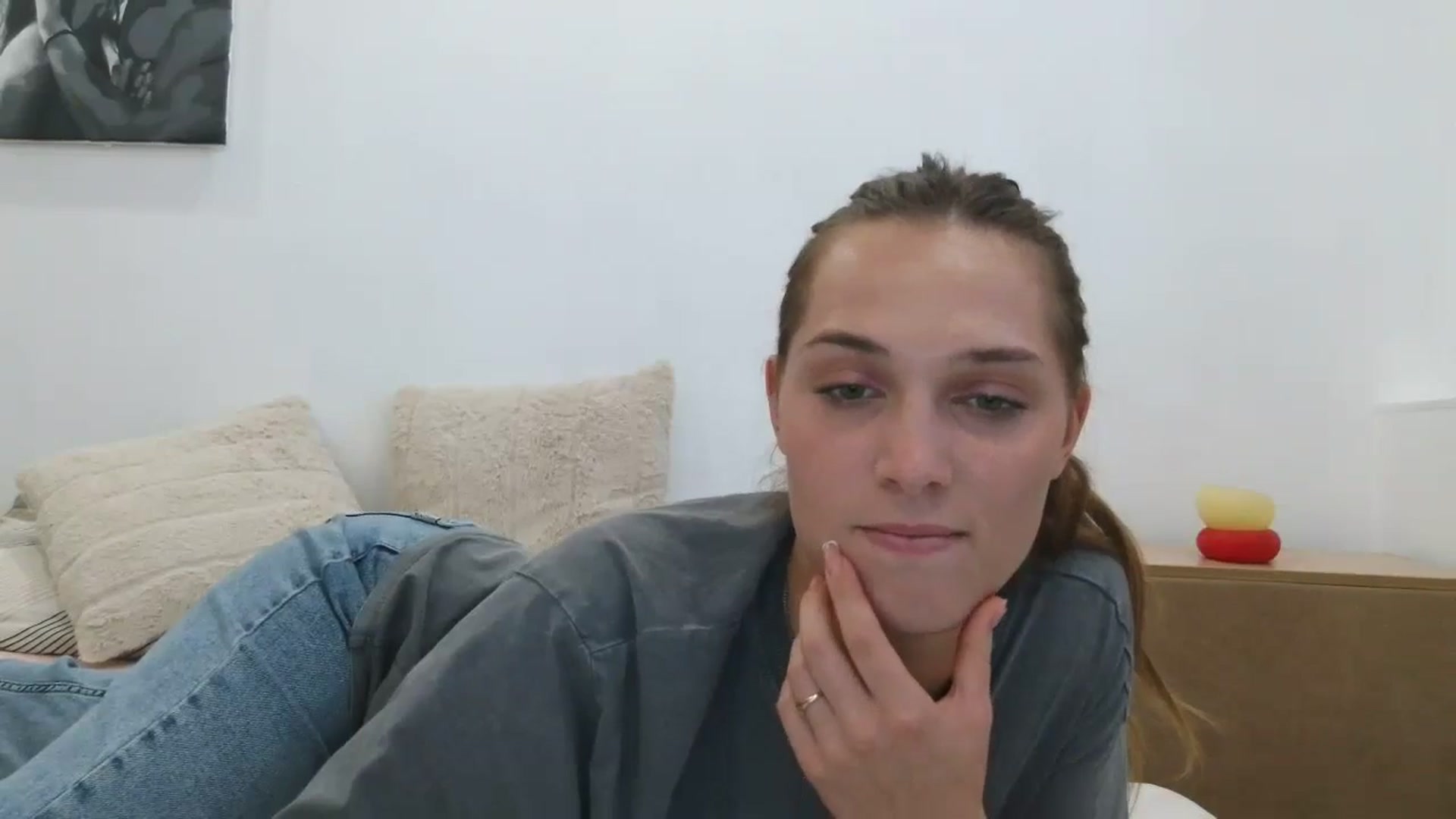 Gallery image thumbnail from HaleyReed's myfreecams stream on, 08/29/2025, 15:00 image 5 of 20