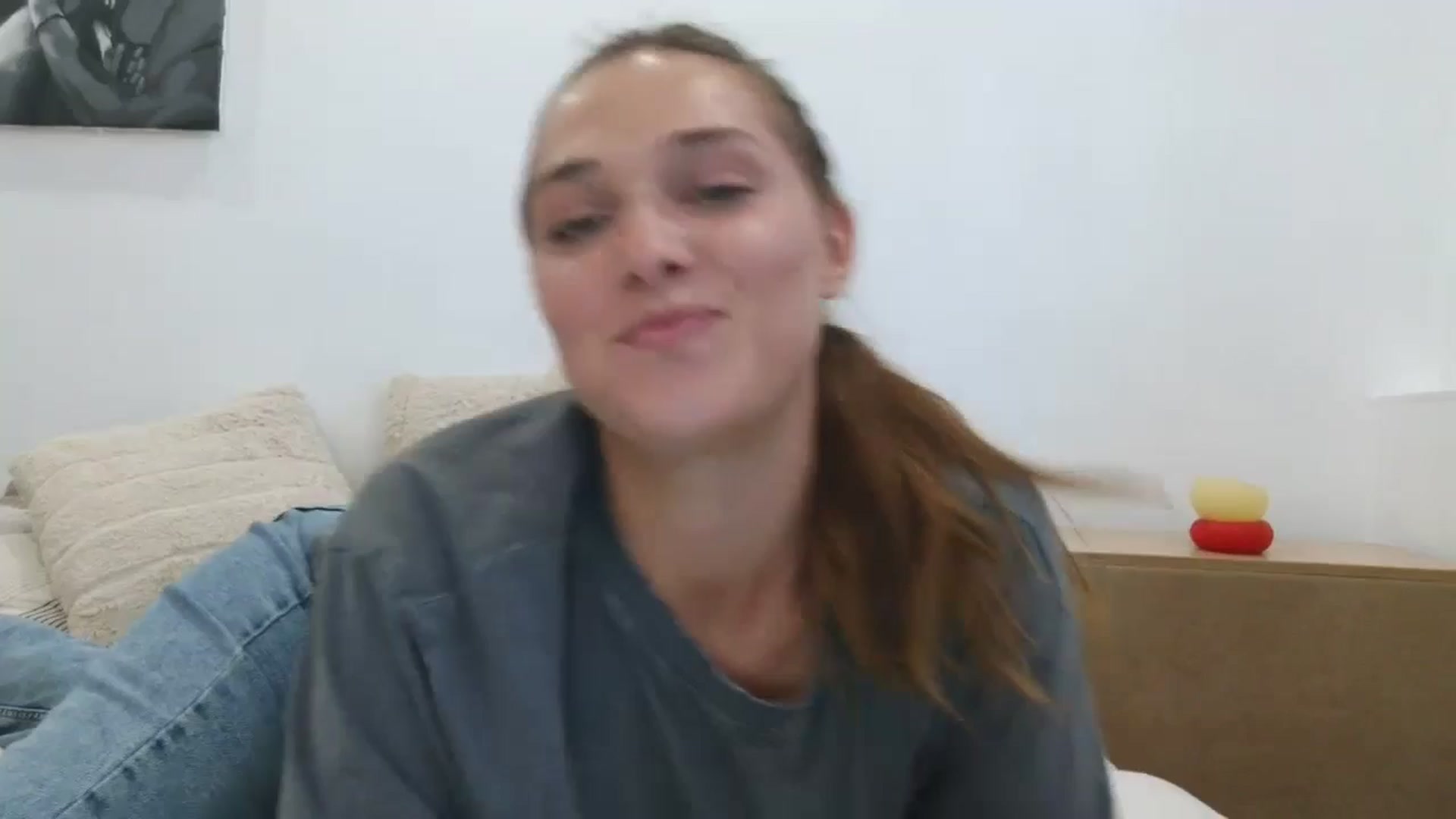 Gallery image thumbnail from HaleyReed's myfreecams stream on, 08/29/2025, 15:00 image 1 of 20