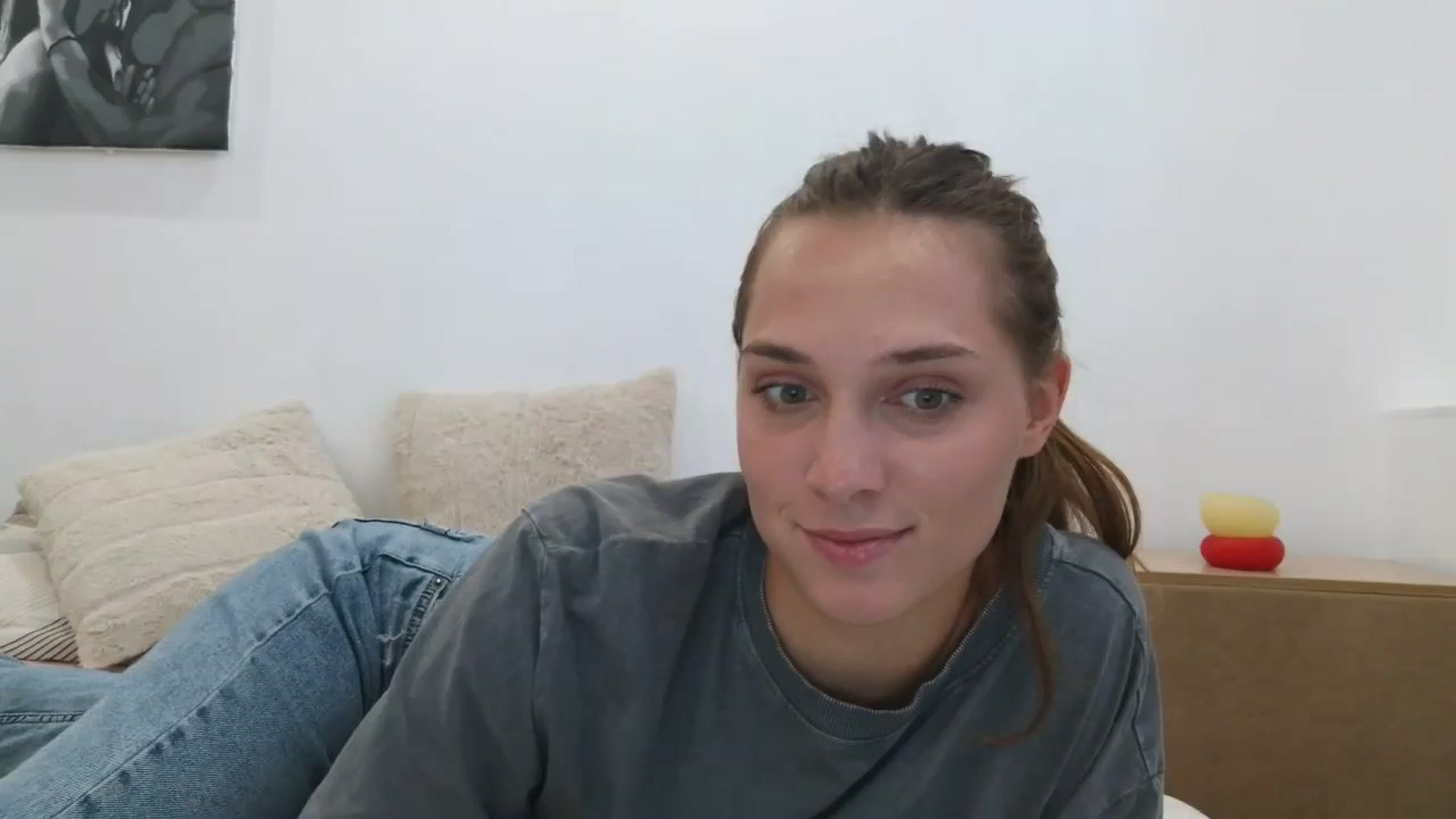 Gallery image thumbnail from HaleyReed's myfreecams stream on, 08/29/2025, 15:00 image 7 of 20