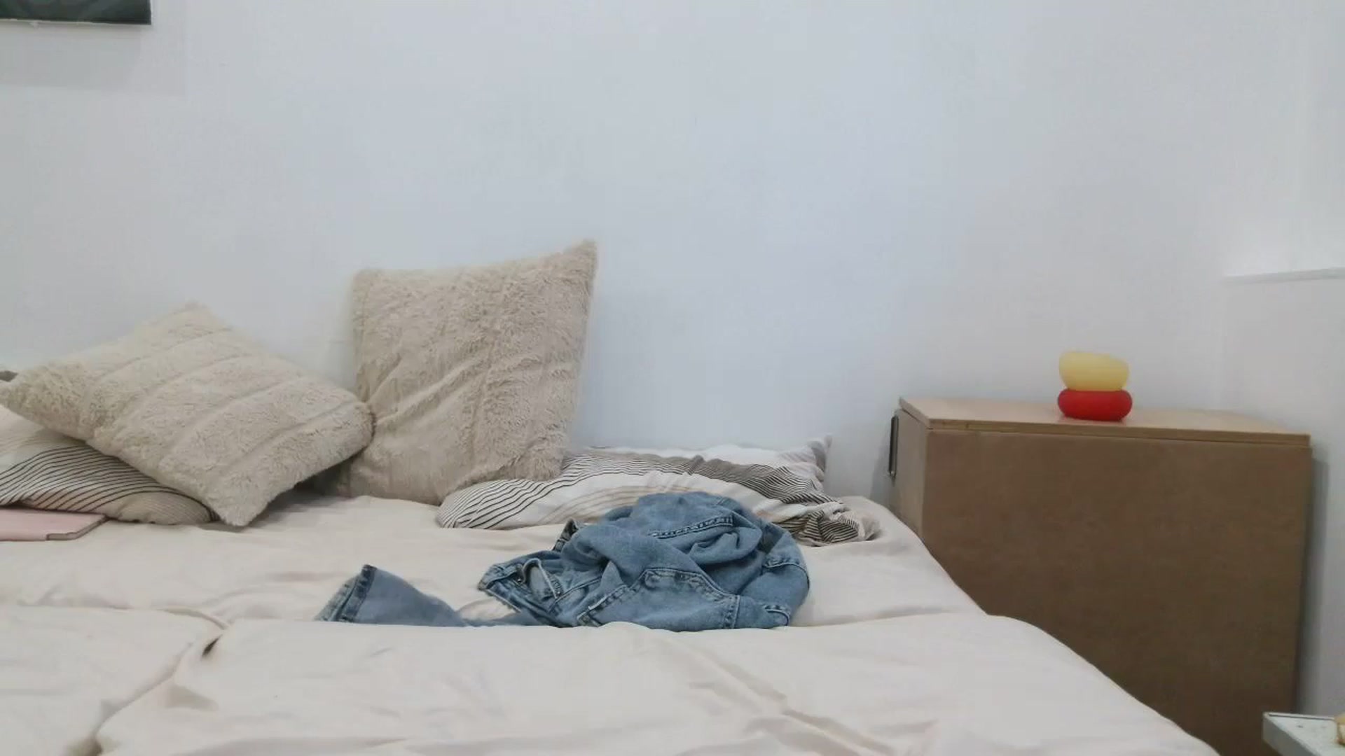 Gallery image thumbnail from HaleyReed's myfreecams stream on, 08/29/2025, 15:38 image 2 of 20