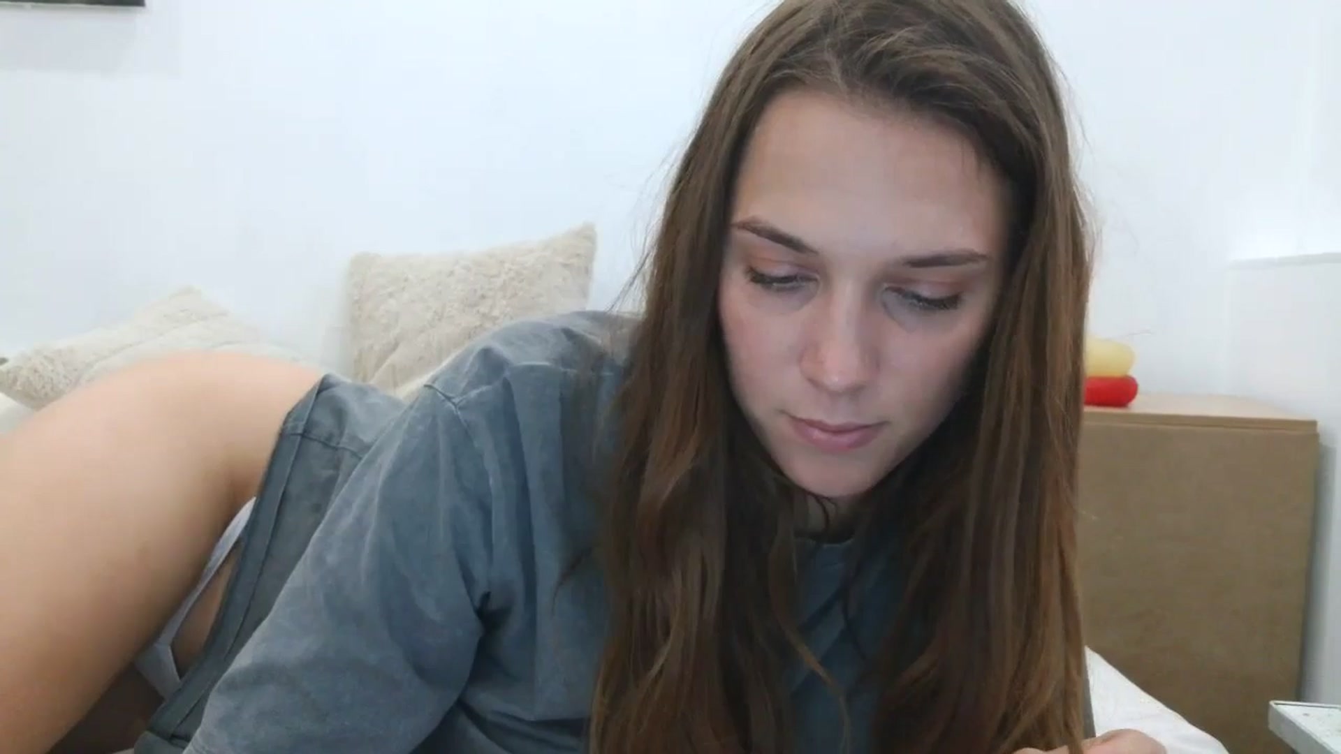 Gallery image thumbnail from HaleyReed's myfreecams stream on, 08/29/2025, 15:38 image 8 of 20