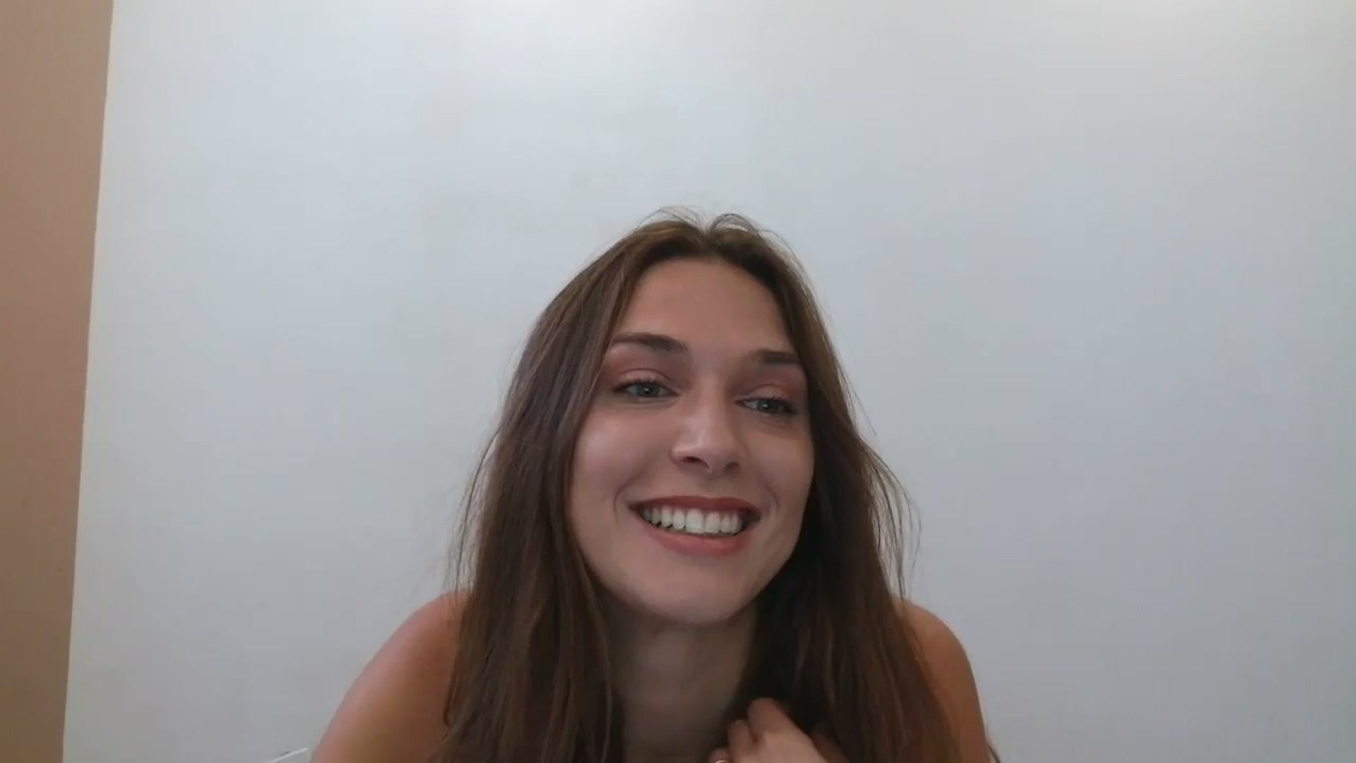 Gallery image thumbnail from HaleyReed's myfreecams stream on, 08/31/2025, 10:32 image 7 of 20