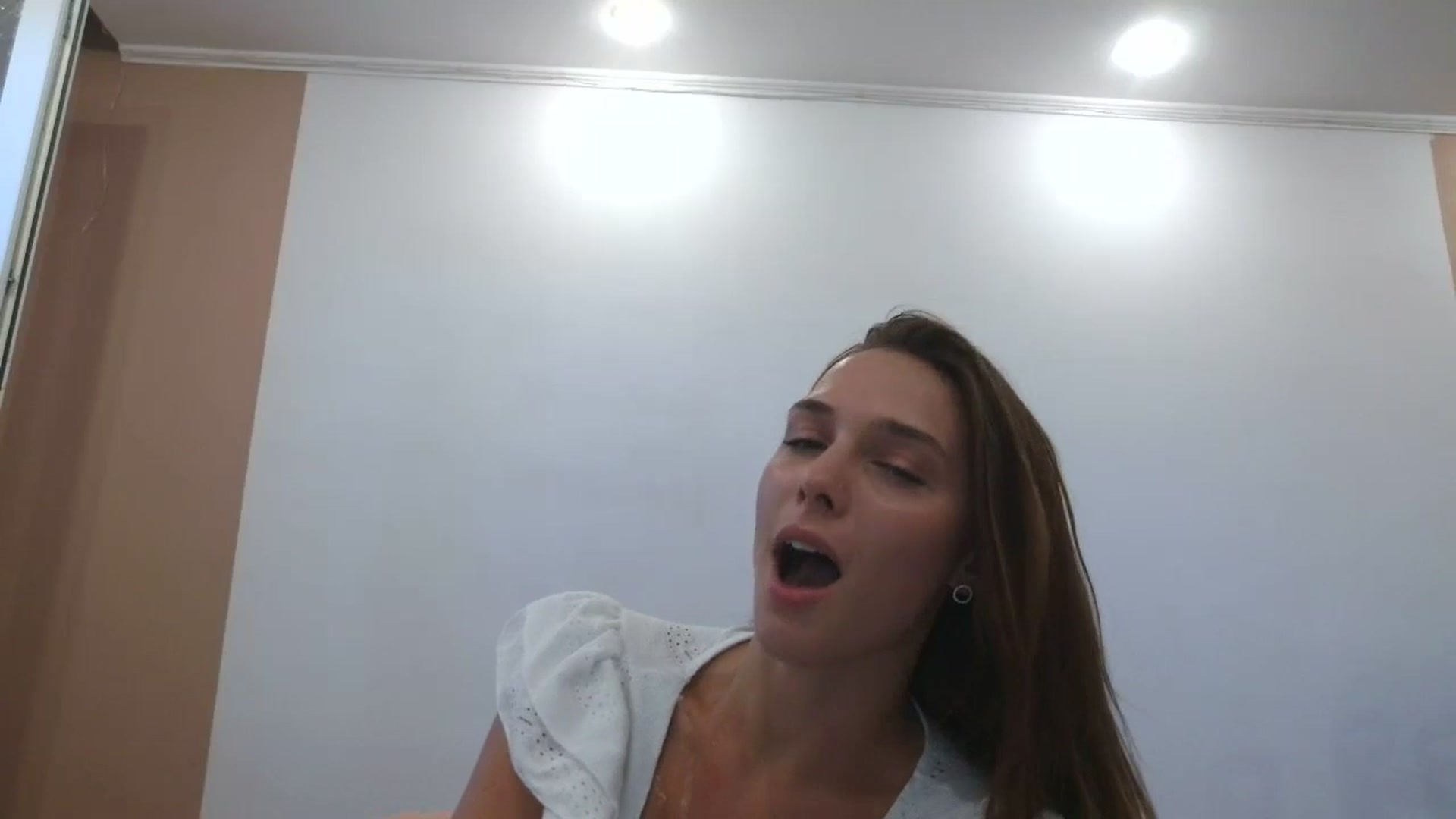 Gallery image thumbnail from HaleyReed's myfreecams stream on, 09/03/2025, 14:34 image 4 of 20